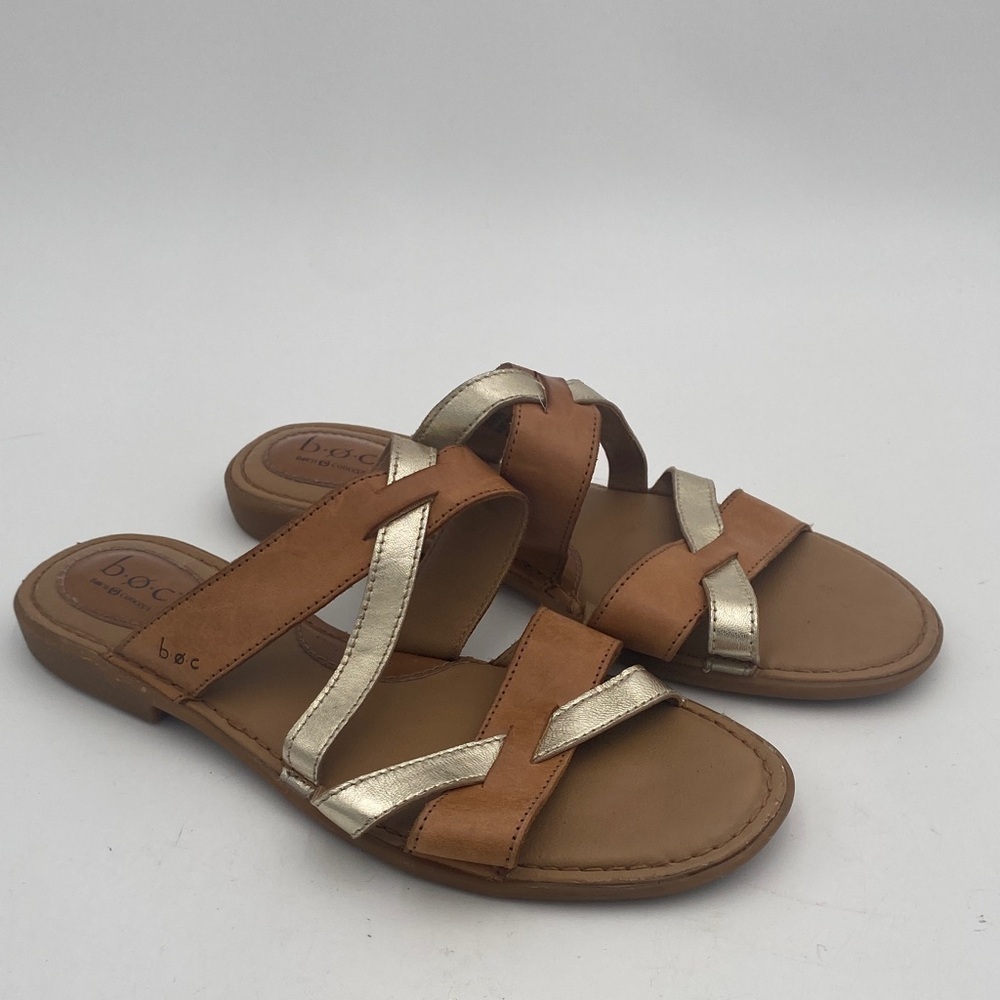 b.o.c. Women's Brown and Gold Sandals women 10M leather casual vacation beach